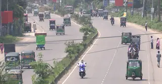 নোয়াখালীতে অবৈধ সিএনজির দৌরাত্ম্য, বাড়ছে অপরাধমূলক কাজ